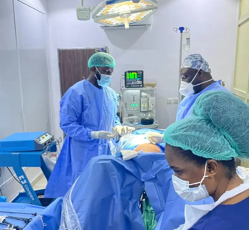 doctors in the theatre perfoming a laparoscopic surgery at clearview Hospital lekki