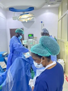 doctors performing laparoscopic surgery at clearview hospital